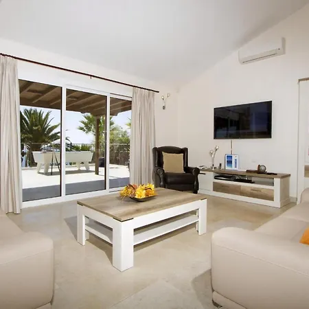 Stunning Seaview Casa Tosco 5 Bedroom Pool Table Puerto del Carmen