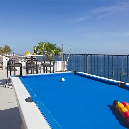 Stunning Seaview Casa Tosco 5 Bedroom Pool Table ヴィラ